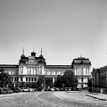 national art gallery for foreign art.2020.01_rt_graphic_bw.jpg