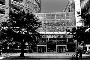 san stefano plaza 2020.03 as graphic bw