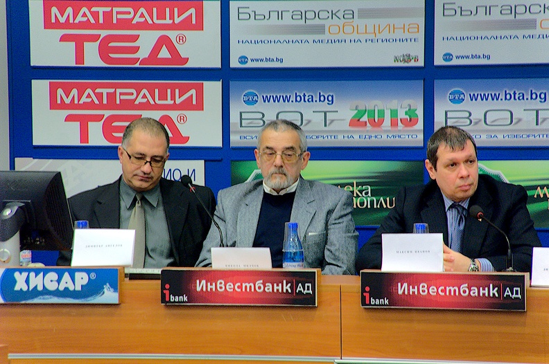pressconference.2013.07_as.jpg