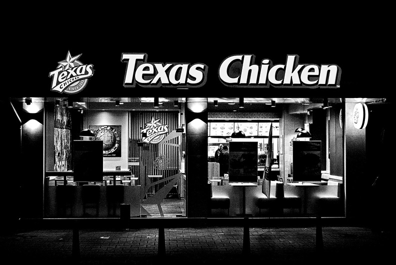 Texas Chicken 2016.01_rt_bw.jpg