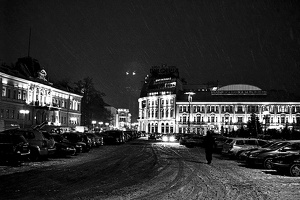 independency square 2009 night.01 rt bw