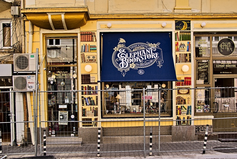 elephant bookstore 2021.01_rt.jpg