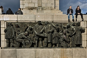soviet army monument baraleph 2016.01 rt