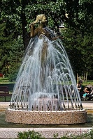 garden fountain 2022.03 rt
