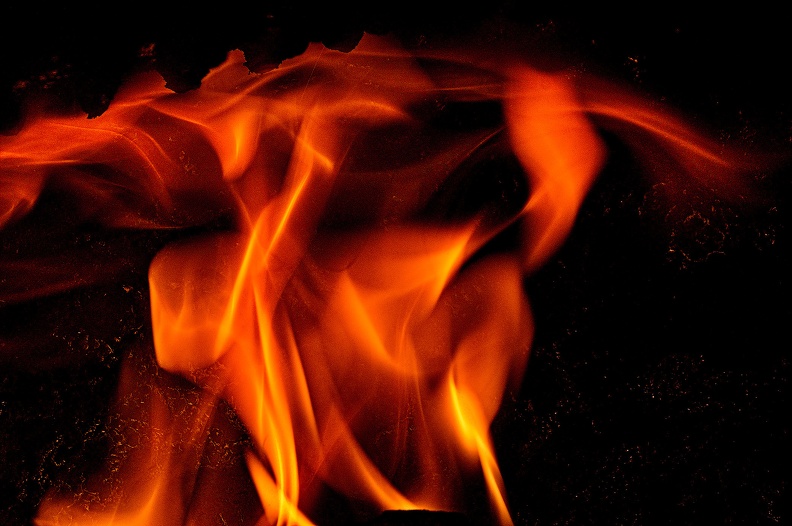flames.2009.045_rt.jpg