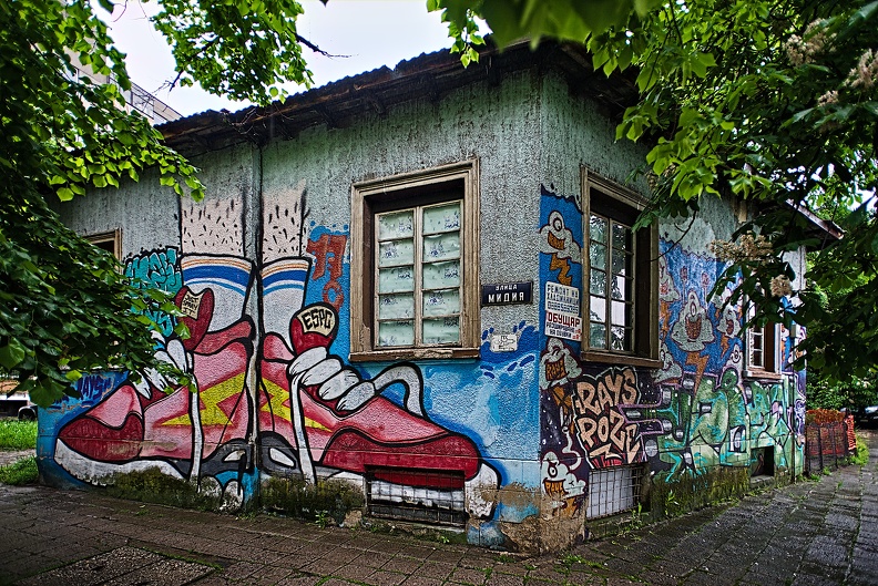 graffities 2023.1555_rt (3).jpg