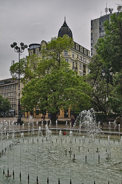 city garden fountain 2023.07_rt.jpg