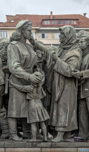 soviet army monument sculpture 2023.10_dt.jpg