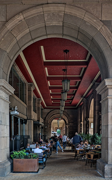colonnade.2023.03_dt (3).jpg