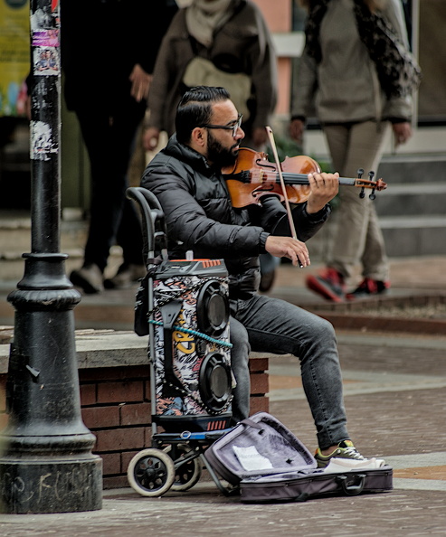street musician 2024.04_dt.jpg