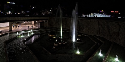 NDK fountain night 2023.01 rt