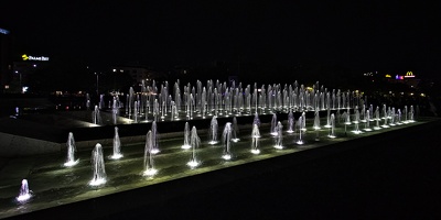 NDK fountain night 2023.09 rt