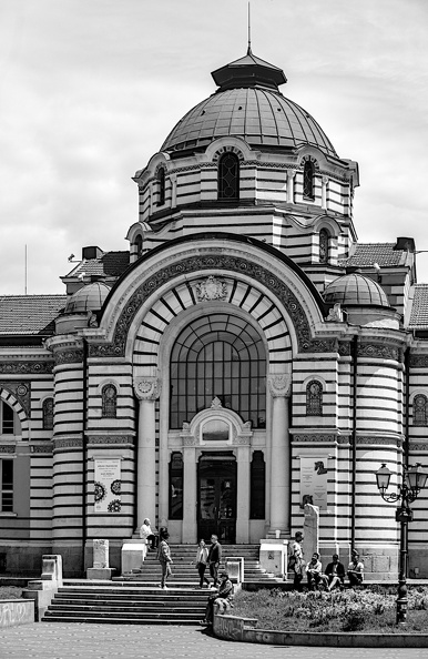 central bath 2024.09_dt_bw.jpg