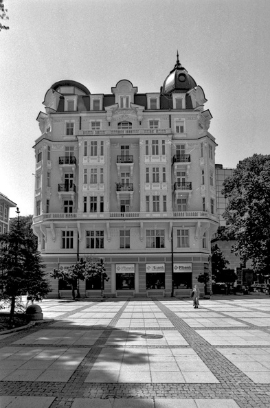 baron Gendowich house 2024.01.11_dt_film_16b.jpg