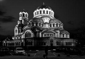 Alexander Nevsky night 2024.12 dt bw