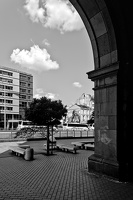 colonnade.2025.07 dt bw