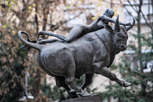 zeus and europa 2025.08 dt