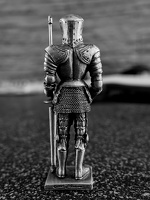 knight 2026.07 dt bw