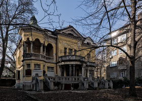 strawberry's house 2026.02 dt