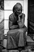 mother.2026.03 dt bw