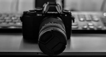 olympus omd e-m10 2026.03 dt bw