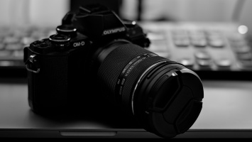 olympus omd e-m10 2026.06 dt bw