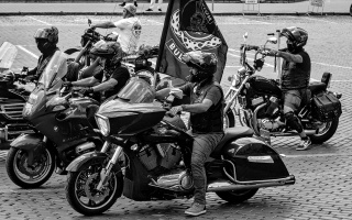 moto 2026.08 dt bw